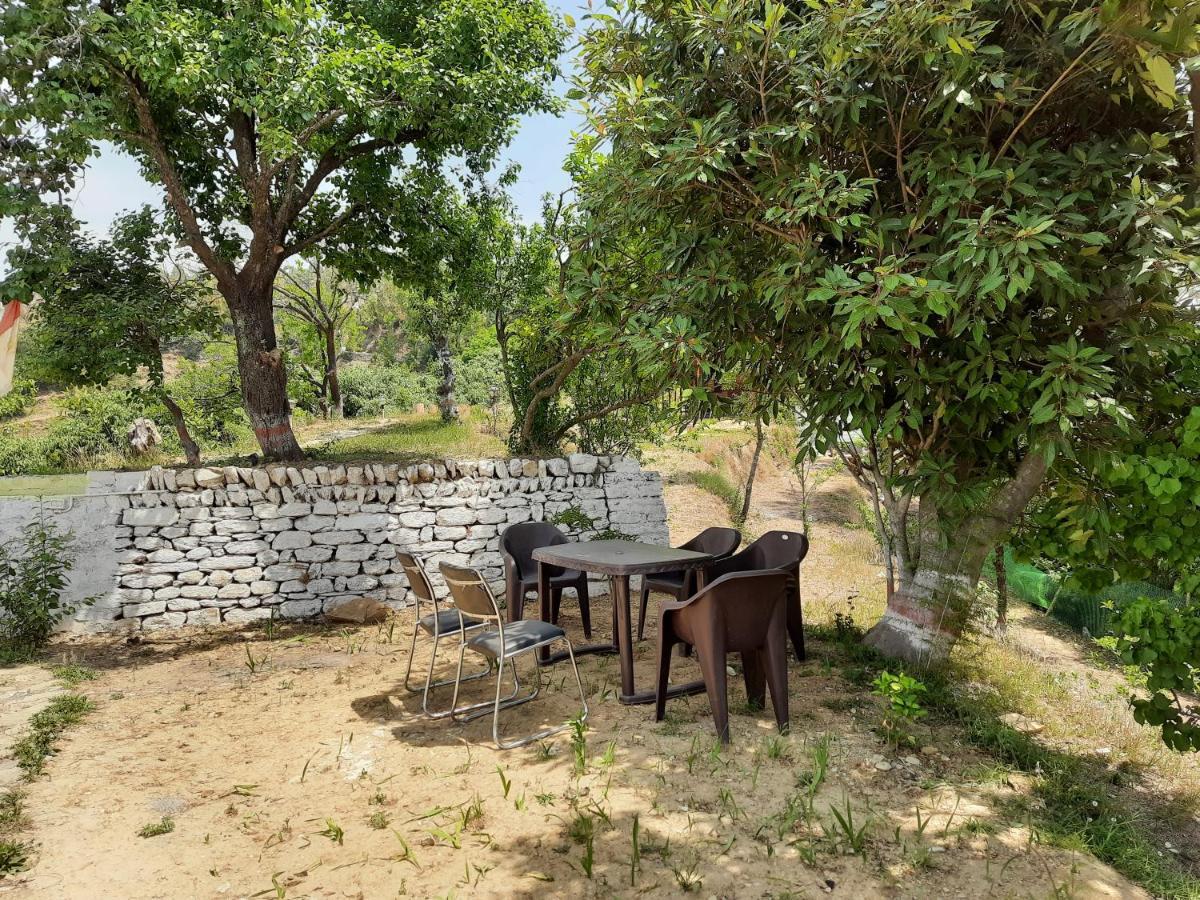 Mukteshwar Grand Retreat Муктесвар Екстериор снимка